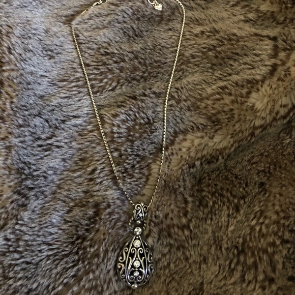 Brighton silver necklace - Picture 3 of 8